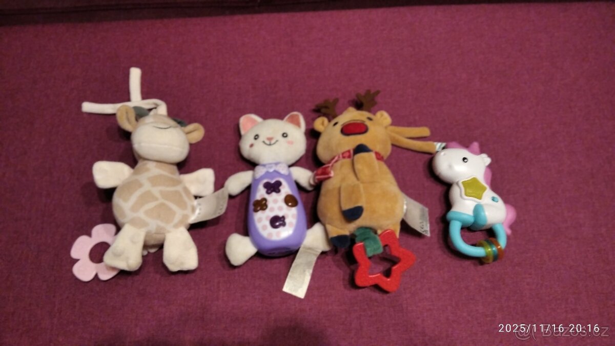 Noví pěkní větší Dinosauři a jiné nové pěkné. - 9