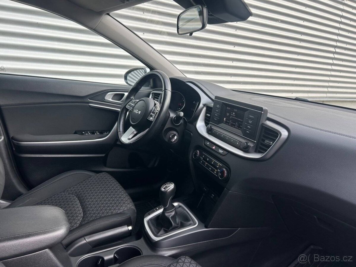 Kia Cee´d, 1.6 CRDi 100kW/1.Maj./DPH/ČR - 9