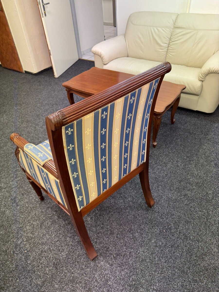 Nábytek z masivu - 9