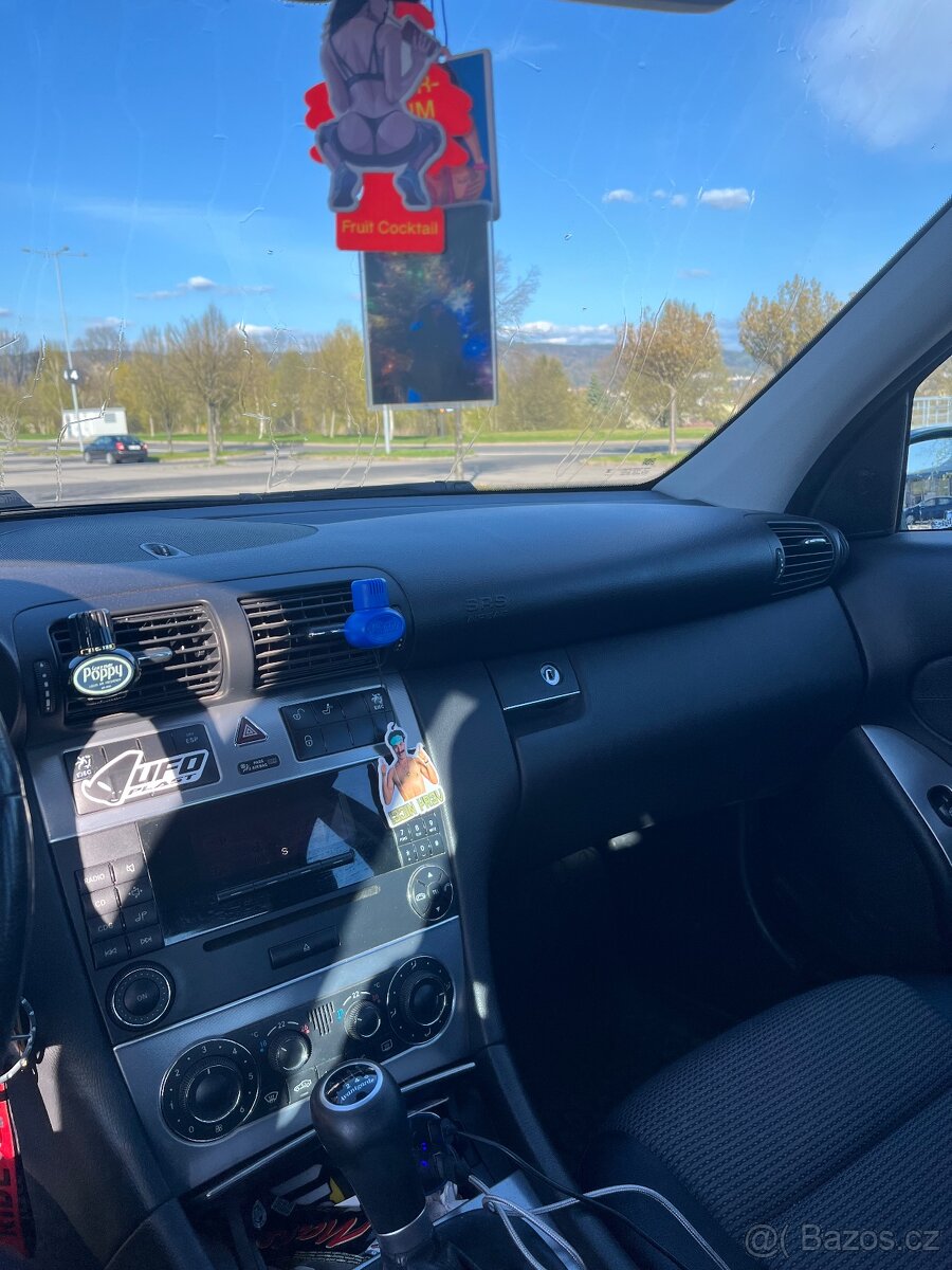 Mercedes w203 c220 - 9