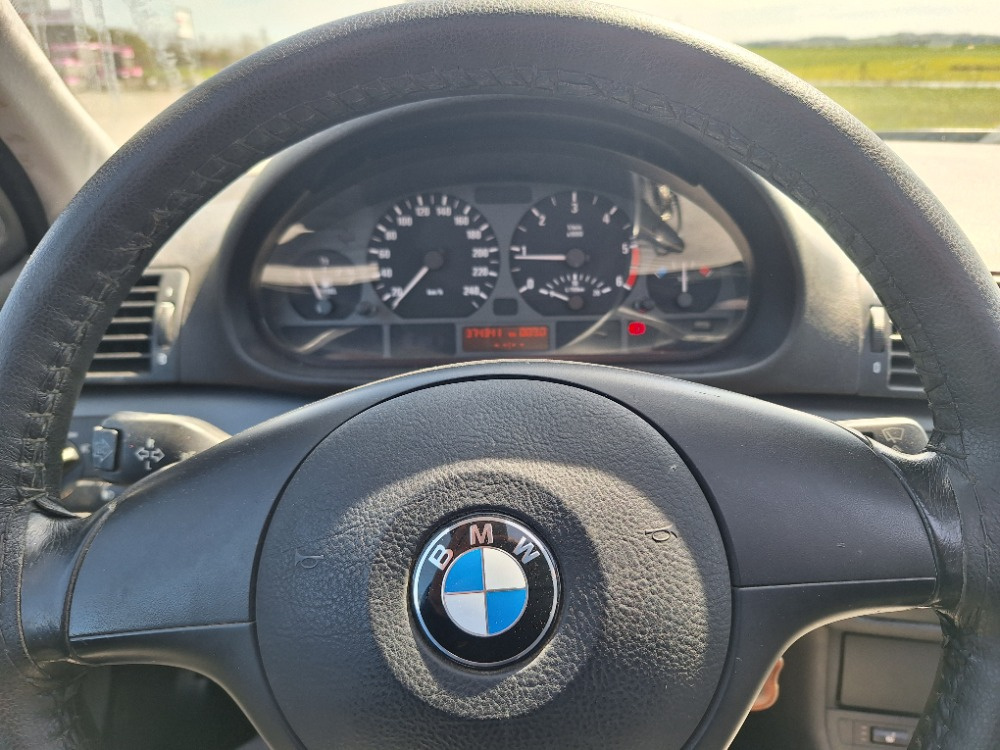 BMW řada 3 320D - 9