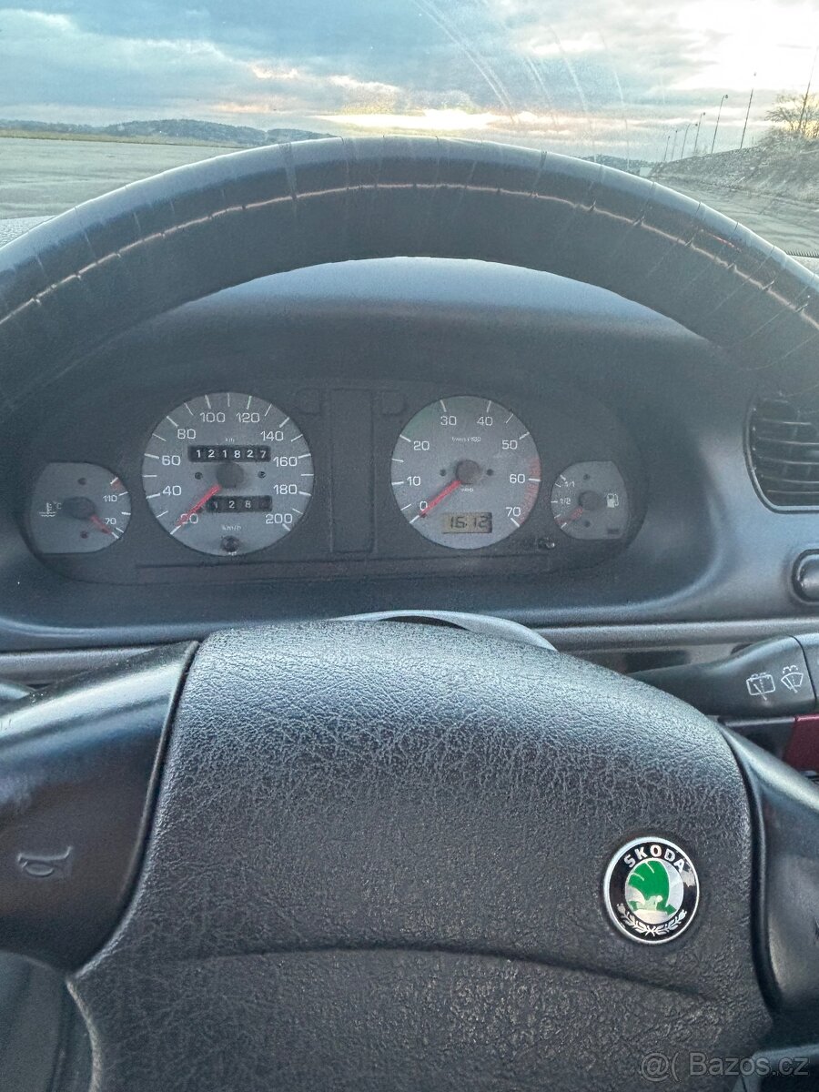 Škoda Felicia 1.3 MPI - 9