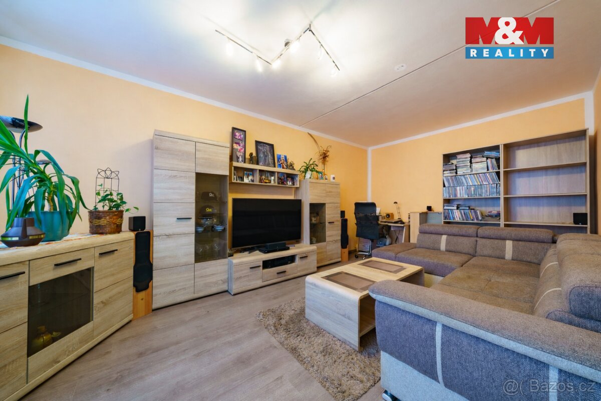 Prodej bytu 2+1, 61 m², Kraslice, ul. Hradební - 9