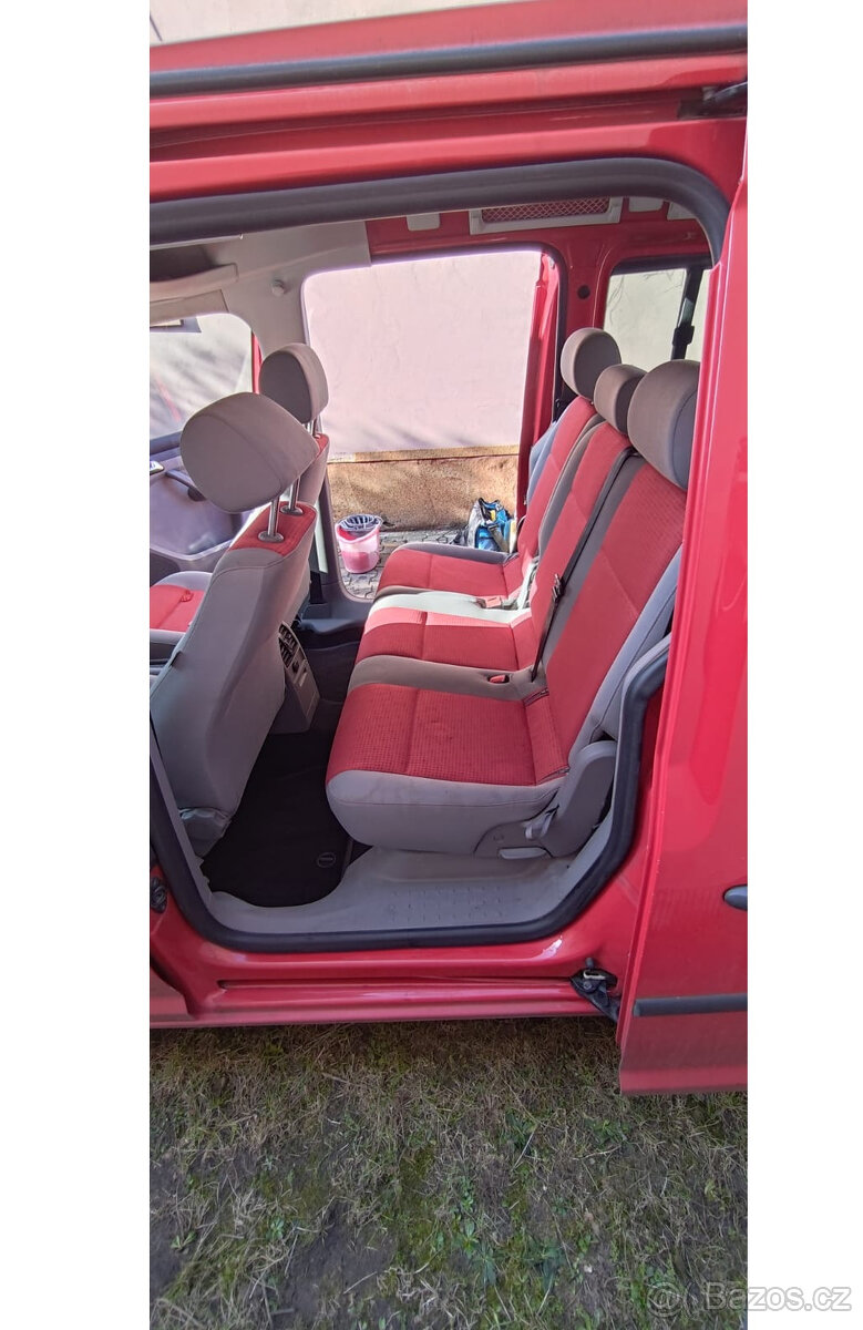 Volkswagen Caddy Life 1.6 75 kW KLIMA - 9