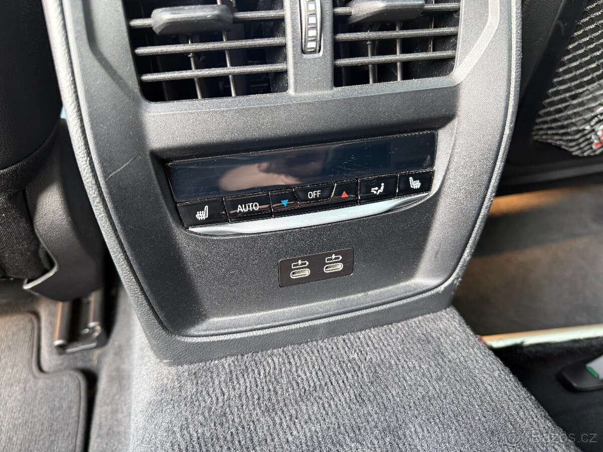 BMW G21 330e xDrive 70tkm - 9