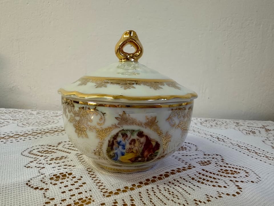 Kávový/čajový set 15ks,TŘI GRÁCIE,zlatá/perleťová, nepoužité - 9