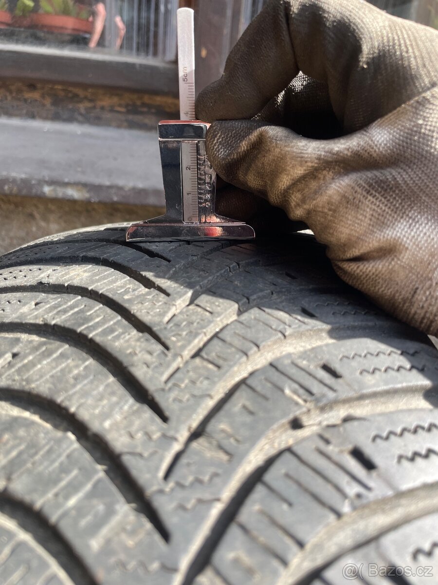 Sada zimní pneu 195/65 r15 - 9