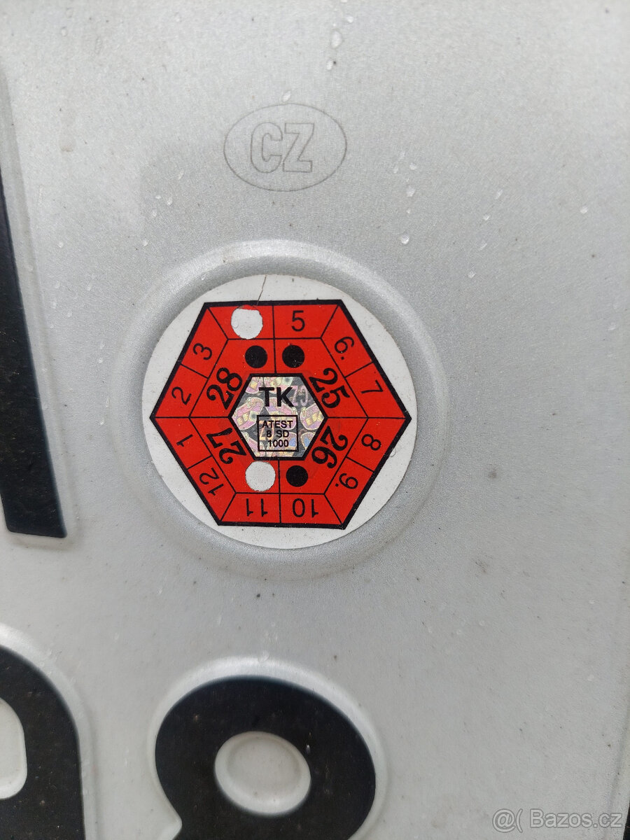 MV Agusta Brutale 675 - 9