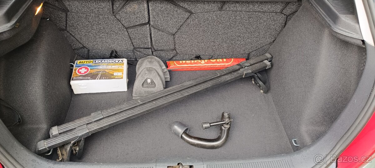 Škoda Fabia 1.4 44kw 1 majitel - 9