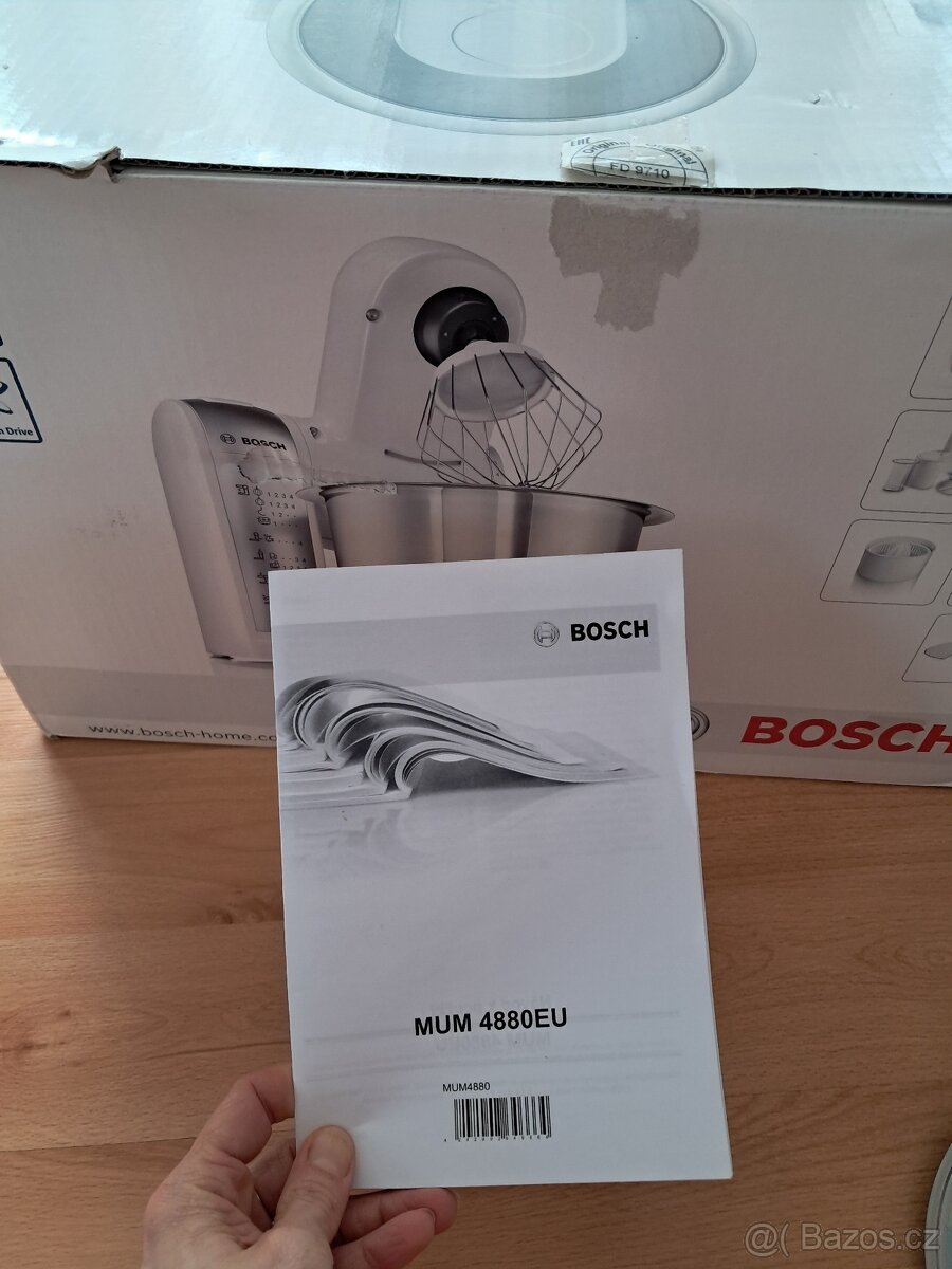 Kuchyňský robot Bosch MUM 4880EU - 9