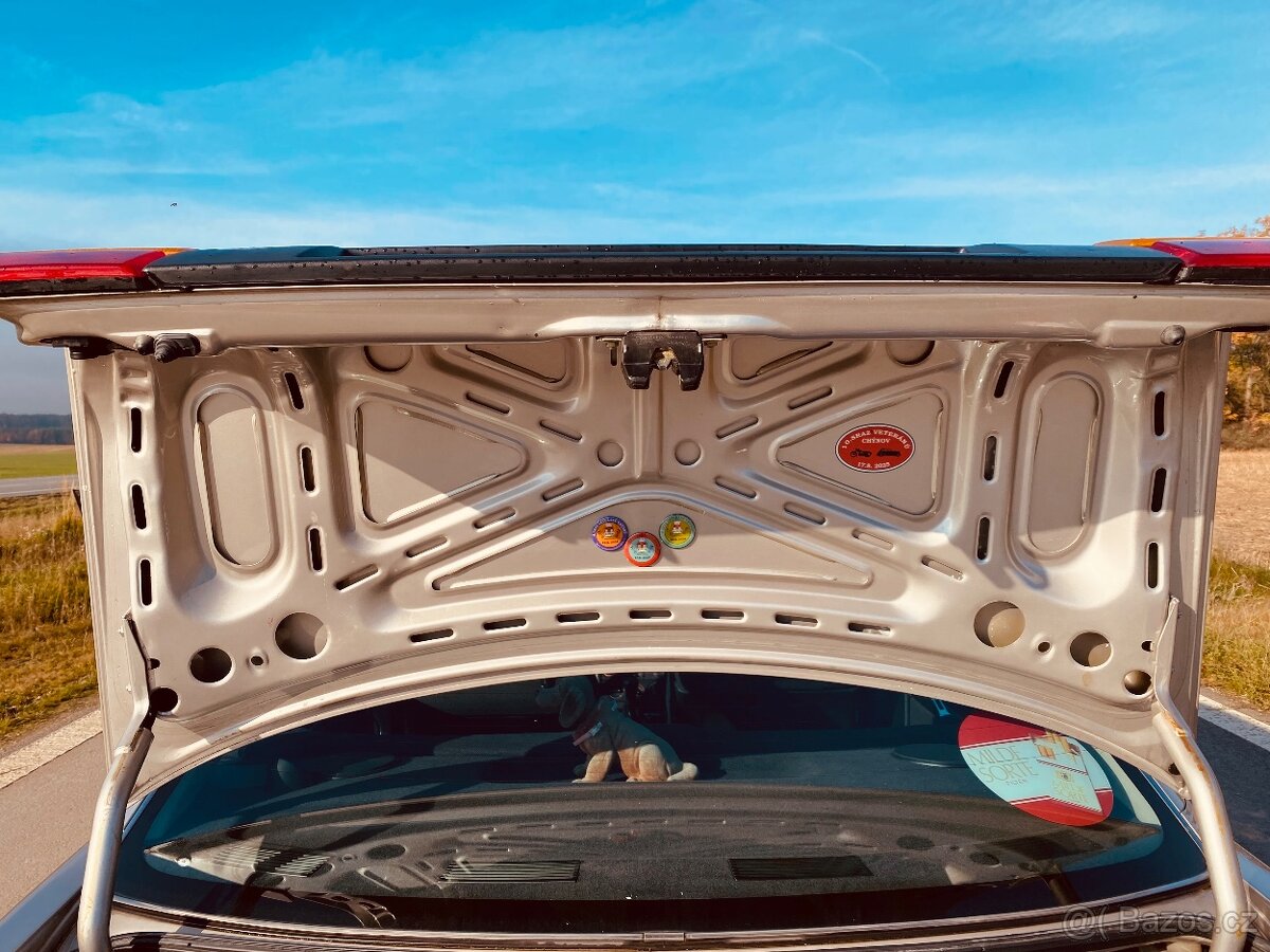 Audi 100 C3, “doutník”,1.8 benzín, rok 1988 - 9