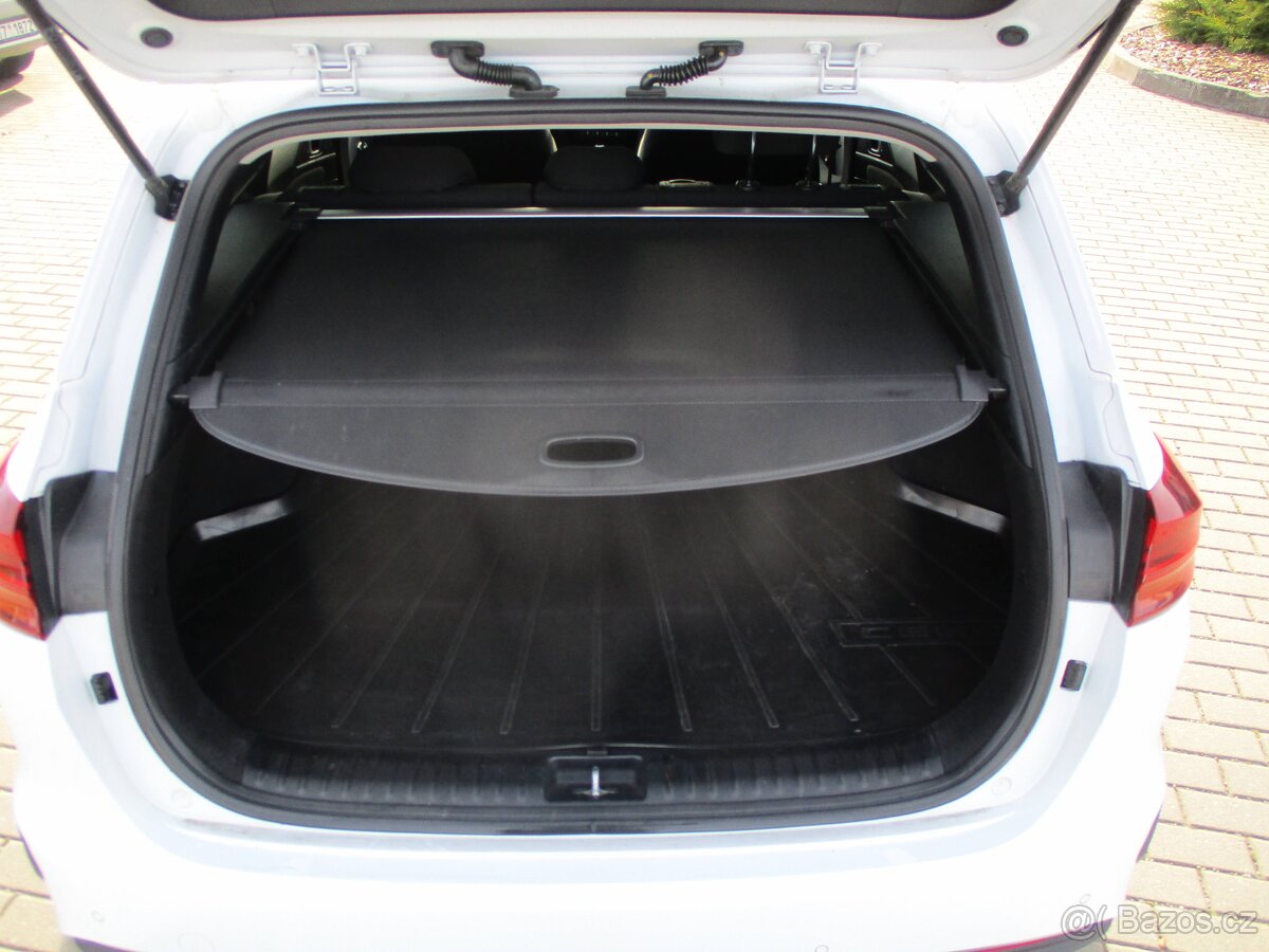 Kia Ceed 1,6 CRDi 85kw Tažné Vyhř.sed, CZauto 11/2019 - 9