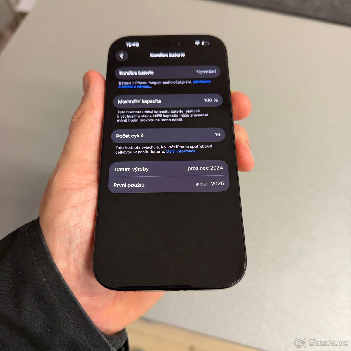 iPhone 16 Pro 256GB černý, rok záruka - 9