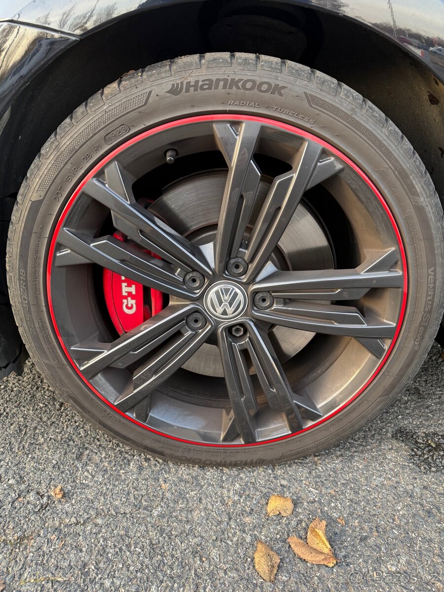 Volkswagen Golf 7,5 GTI Performance 180kw - 9