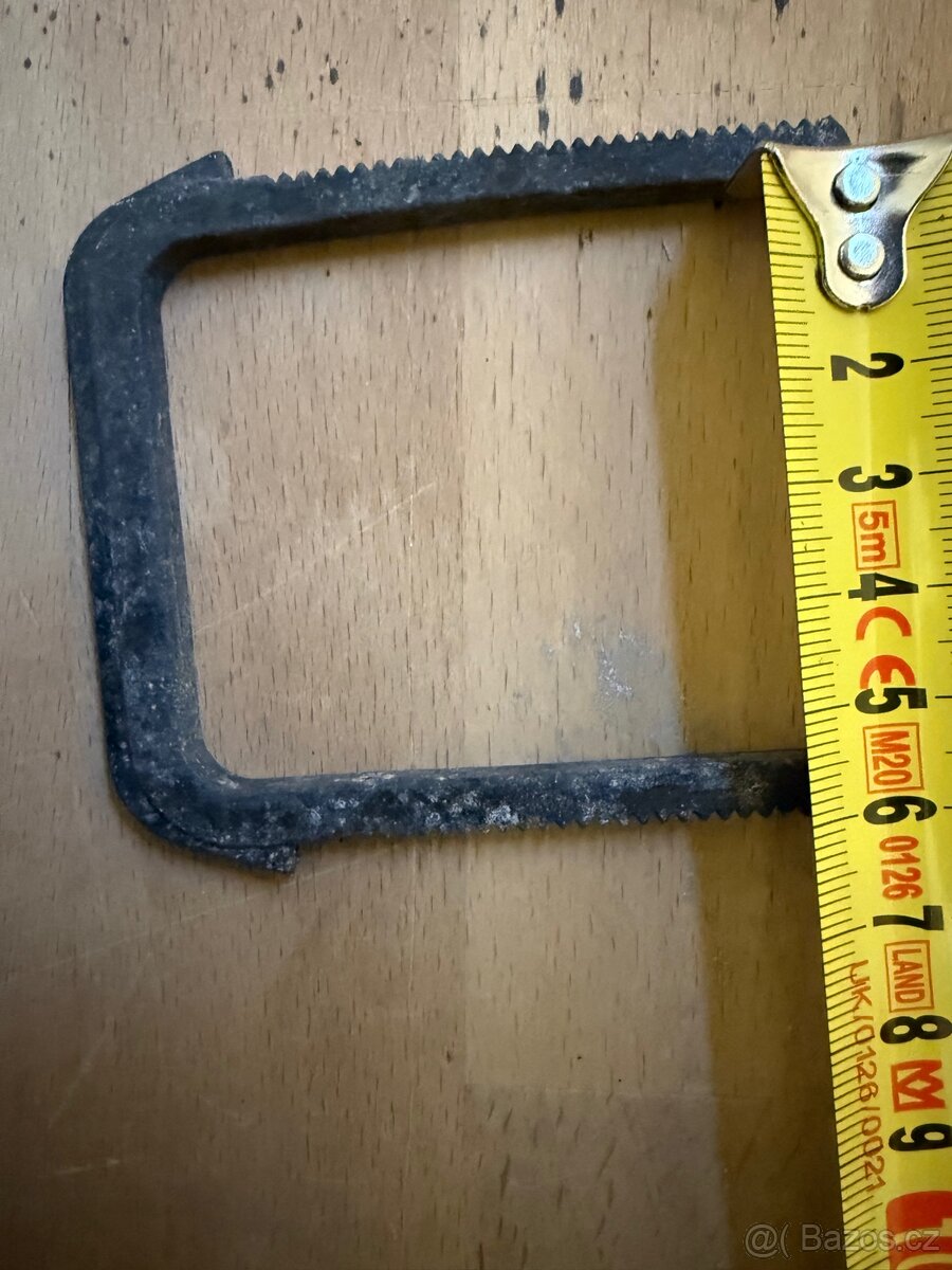 THULE střešní box na lyže - 9