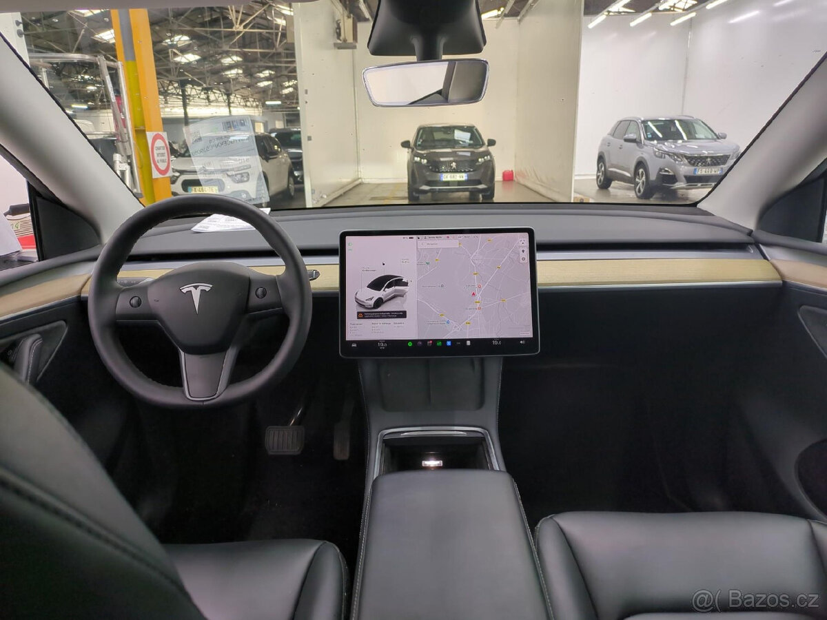 Tesla Model Y Long Range Dual Motor AWD - 1845 - 9
