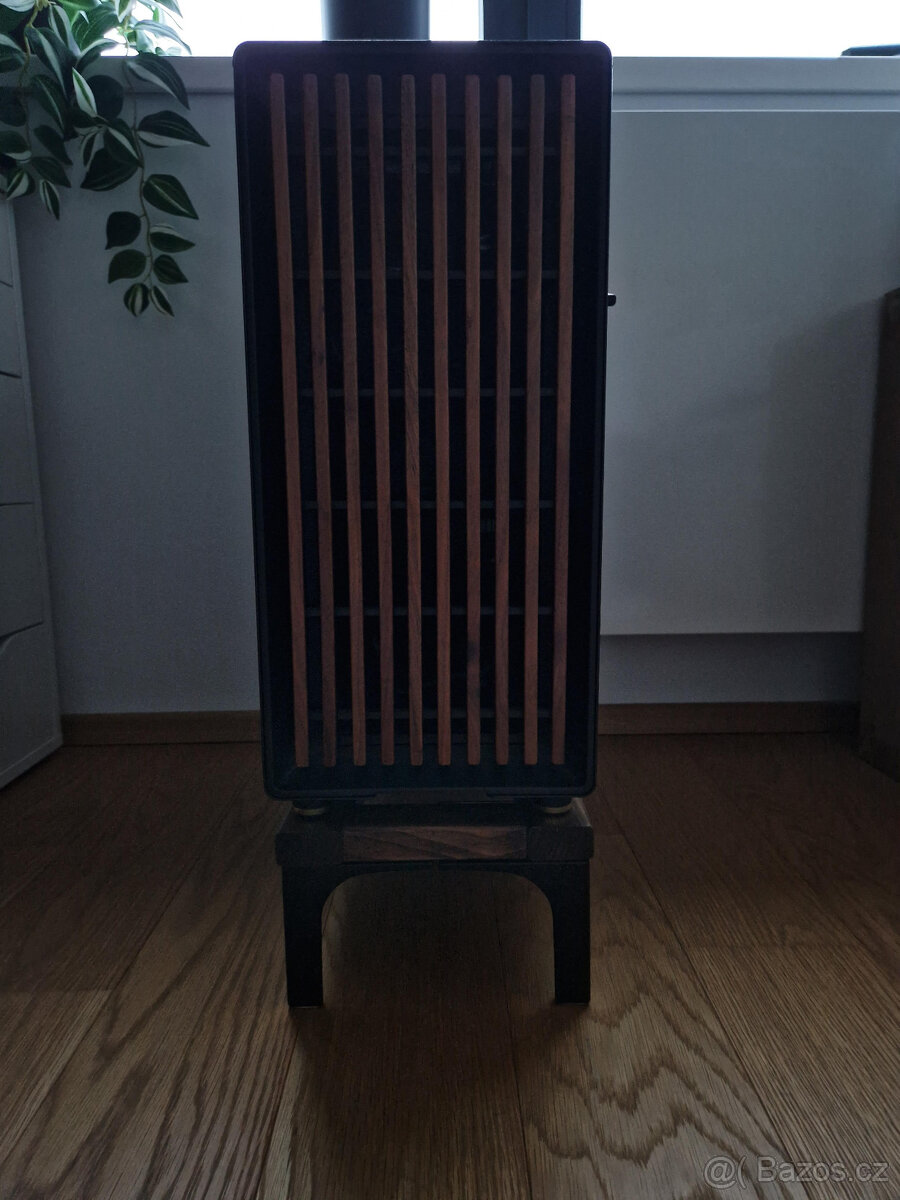 Stolička pod PC Case - ruční výroba - 9