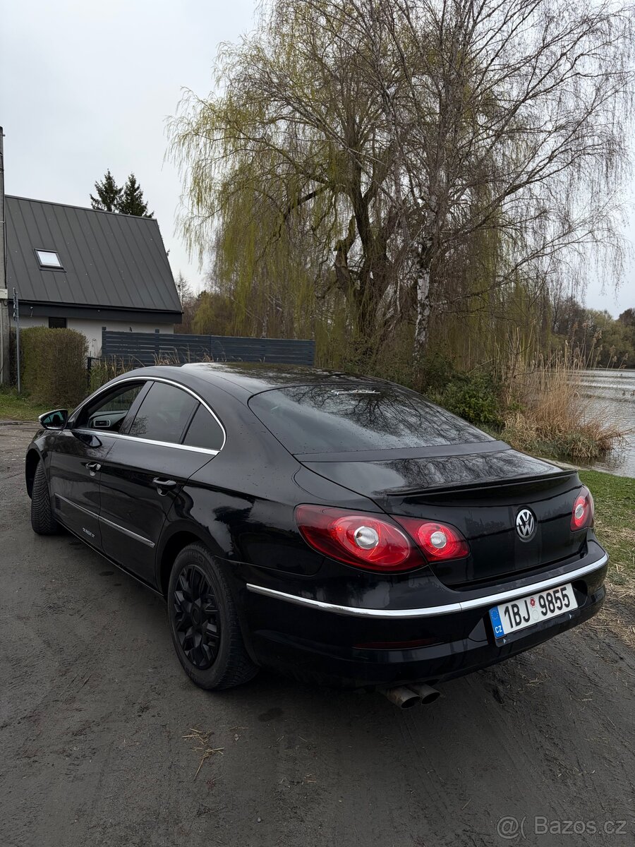 VW Passat CC 2.0TDi 103KW - 5míst - 9