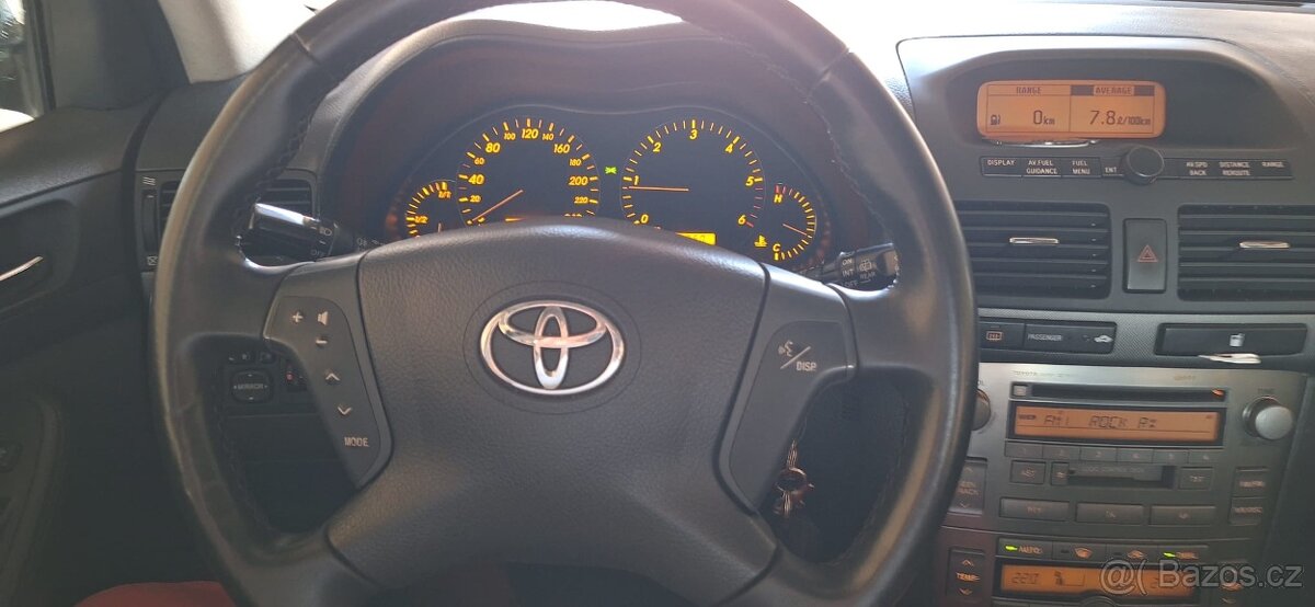 Prodám Toyota Avensis 2,0 D4D - 9