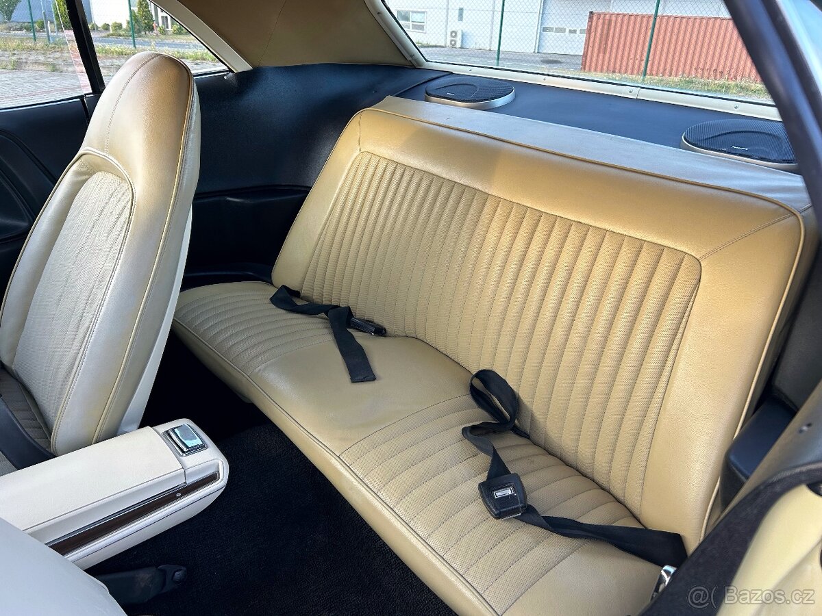 Dodge Challenger - 9