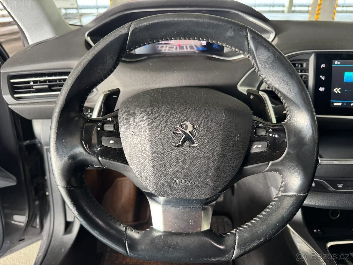 Peugeot 308 SW - 9