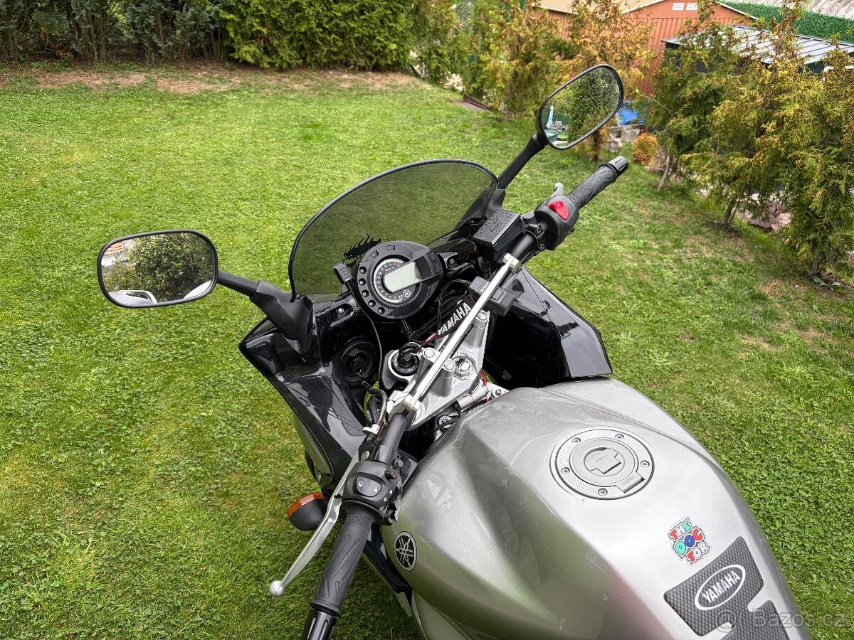 Yamaha FZ6 - 9