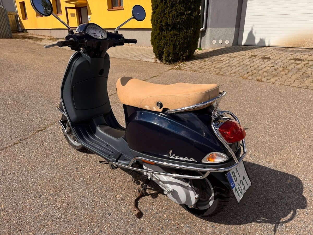 2007 PIAGGIO VESPA LX 50 2T, naj. 9000 km - 9
