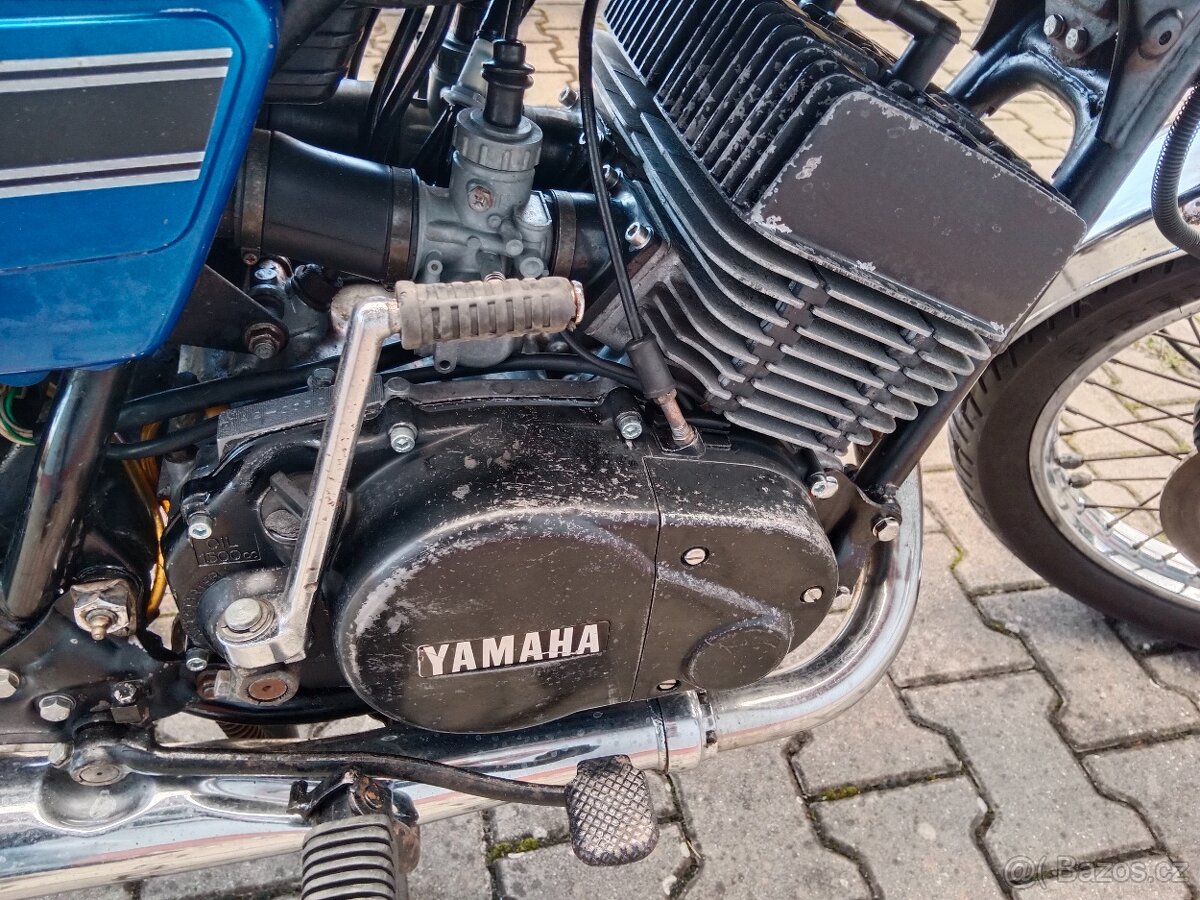 Yamaha rd 250 - 9