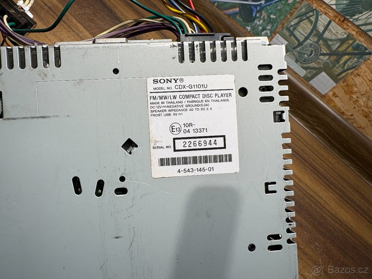 Sony CDX‑G1101U – CD / MP3 / USB / AUX – plně funkční - 9