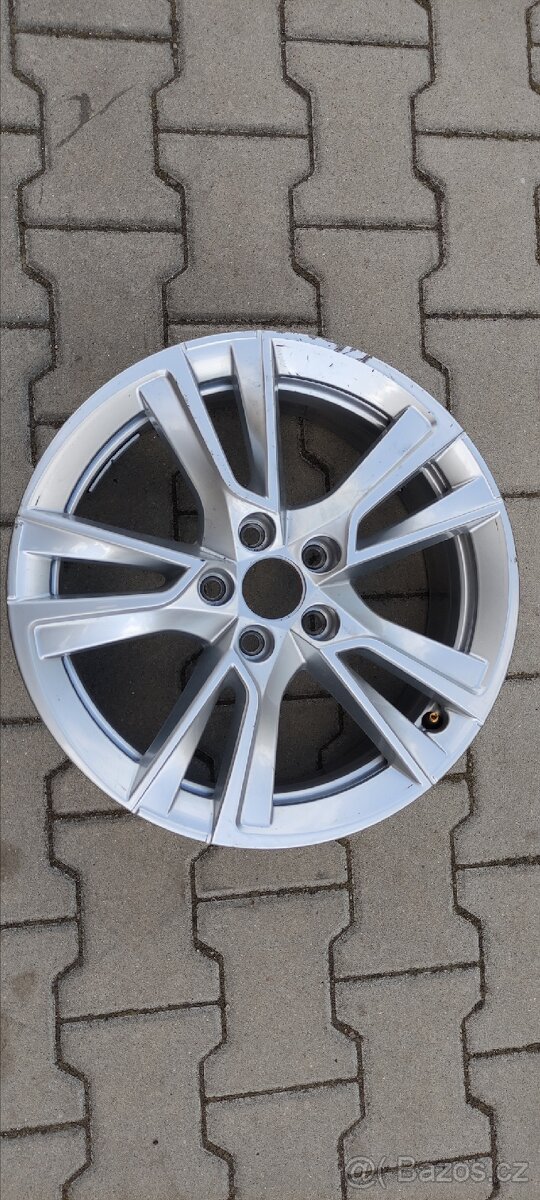 2xAlu kolo Fabia 4 - 9