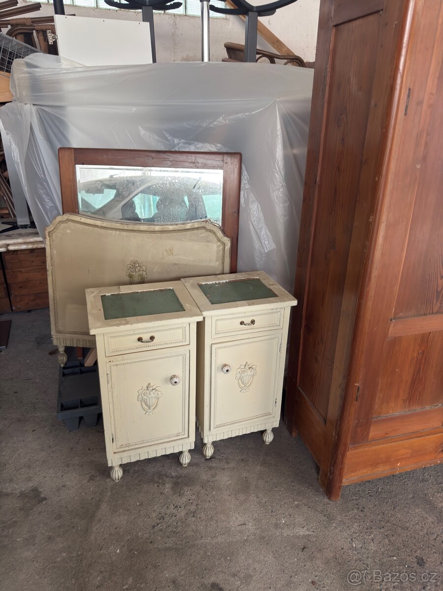 Staré skříně - 9