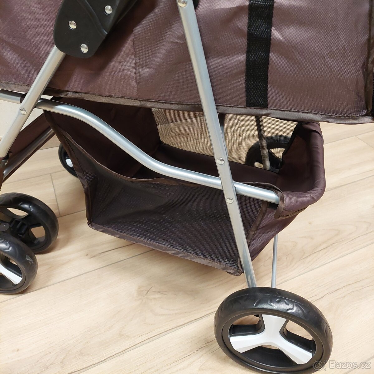 Kočárek skládací pro psy a kočky - nové - 9