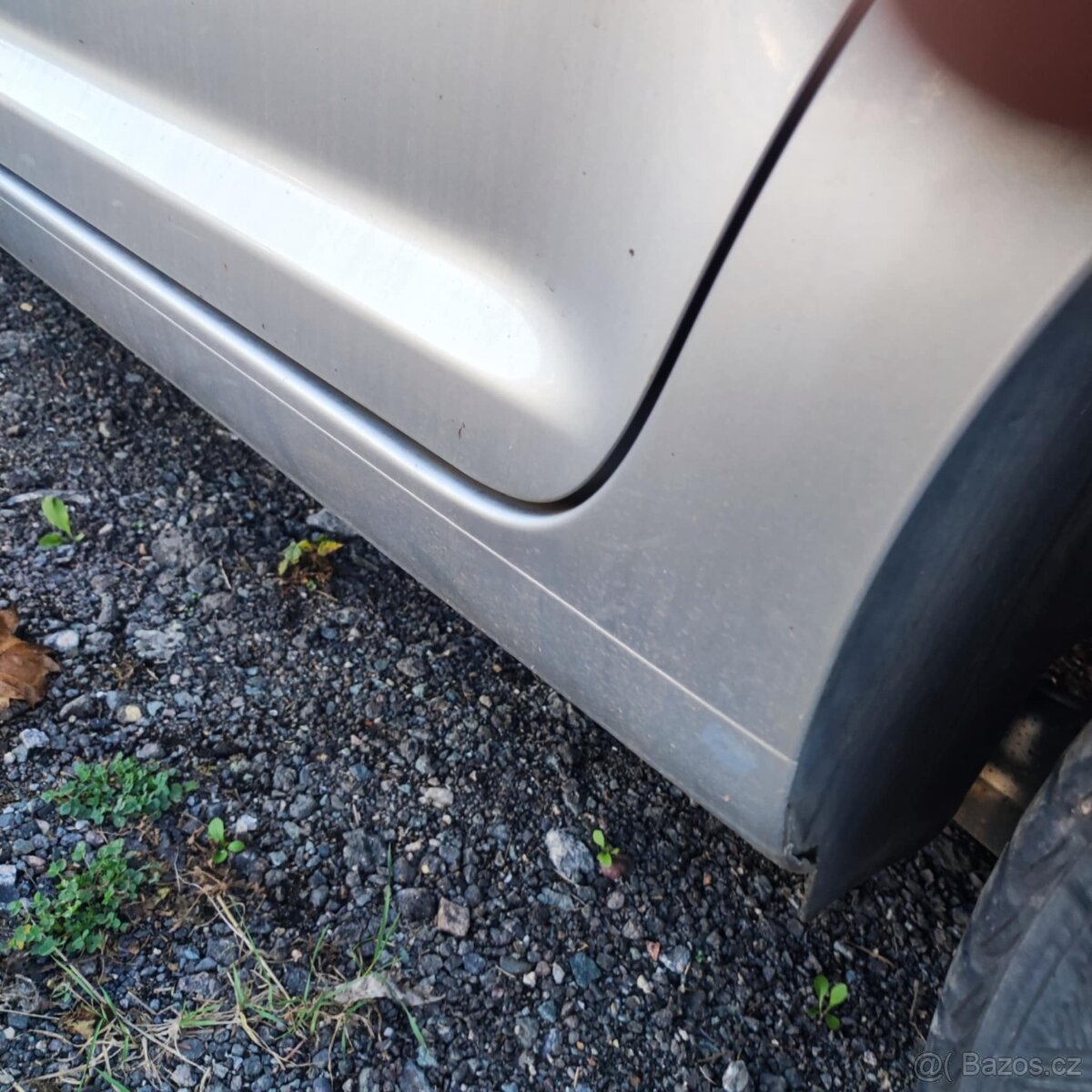 Volkswagen Touran 1.9 Tdi 74KW ABSOLUTNĚ BEZ KOROZE TOP - 9