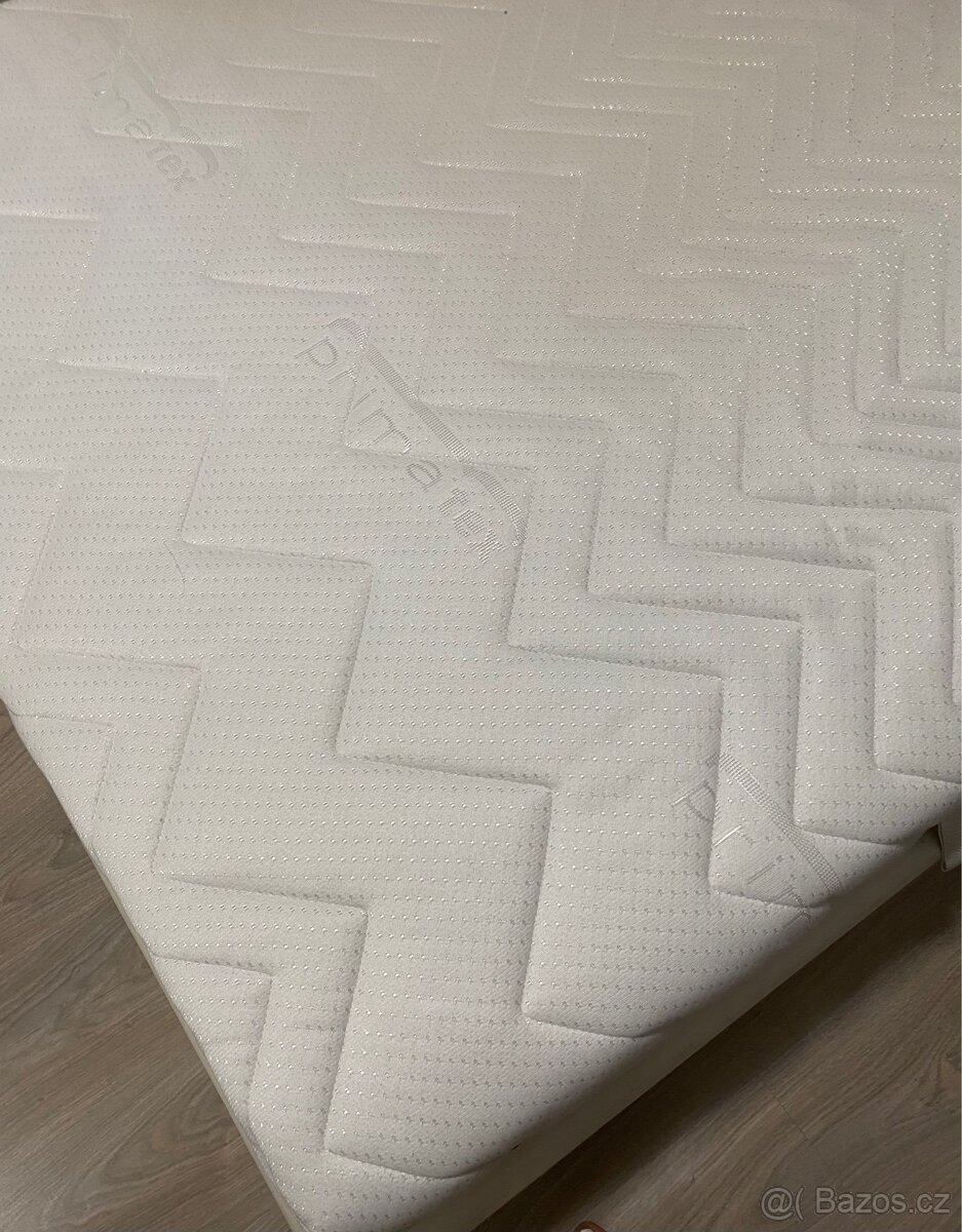 Matrace 160 x 200 cm - 9