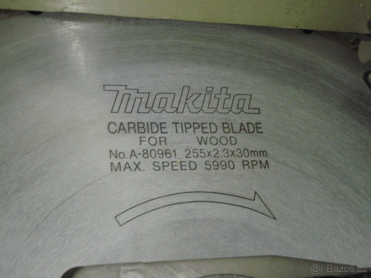 Pokosová pila Makita - 9
