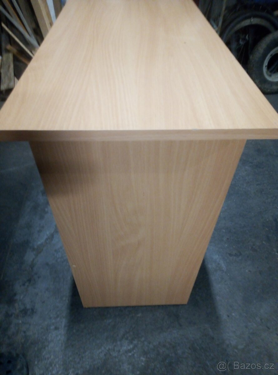 počítačový stůl - 9