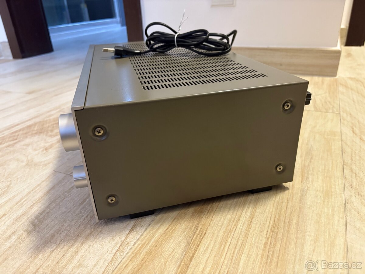 Technics SA-303 Stereo Receiver FM/AM - 9