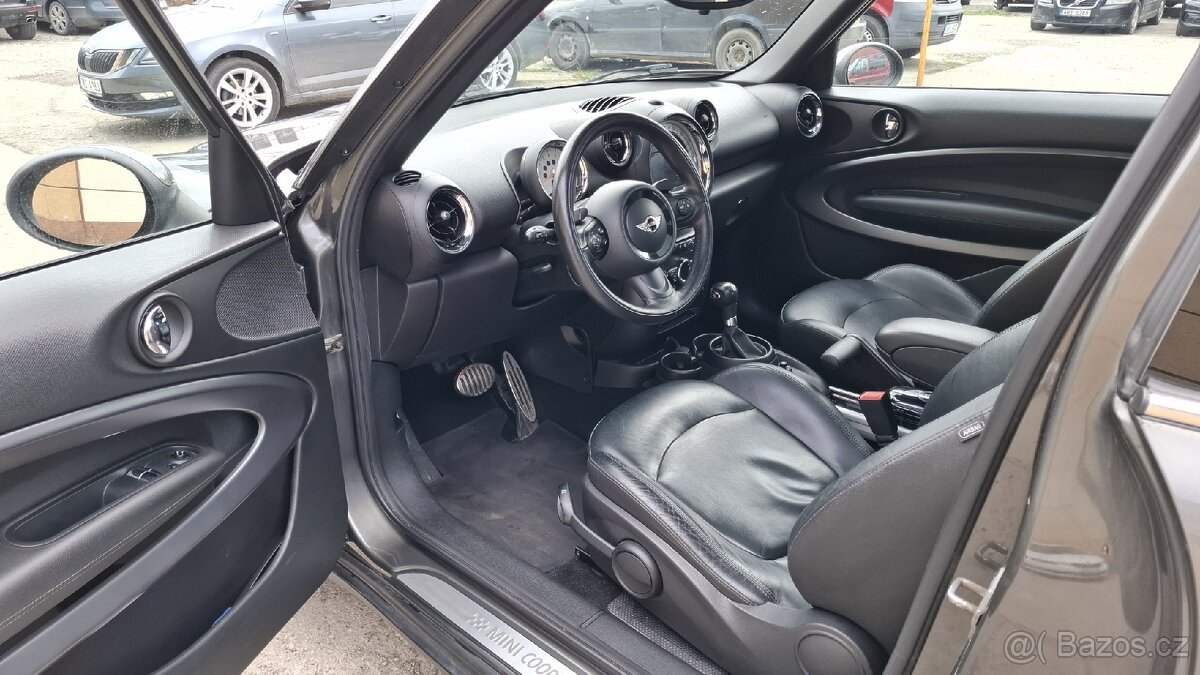 Mini Cooper S Paceman - 9