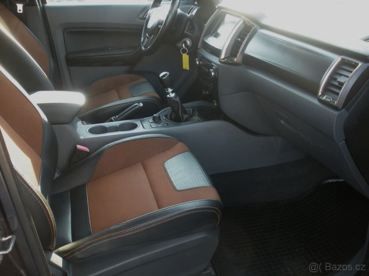 Ford Ranger WILDTRAK 3.2 DCi 200ps 2018 MANUÁL - 9