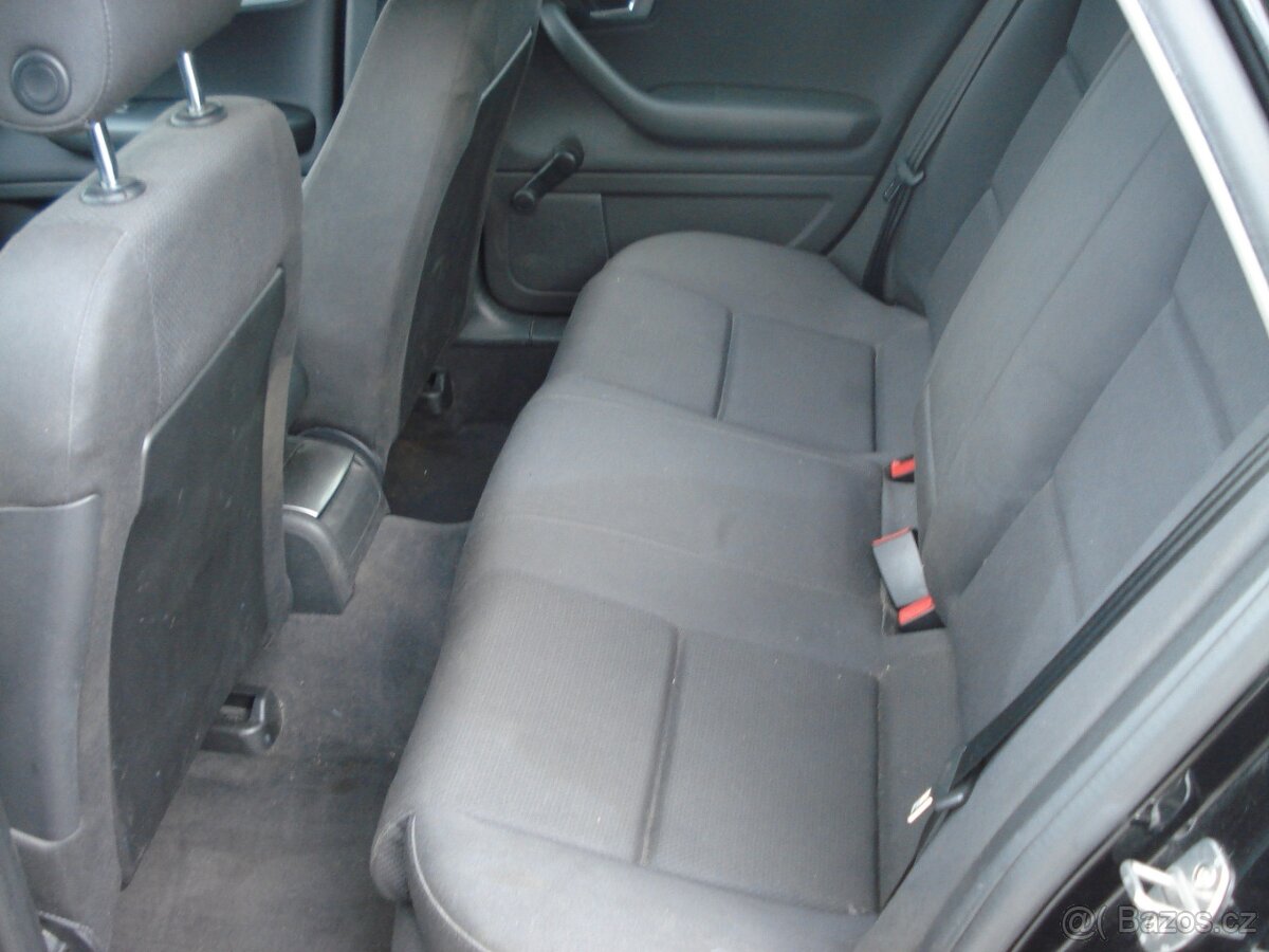 Audi A 4 1.9 TDI - 9