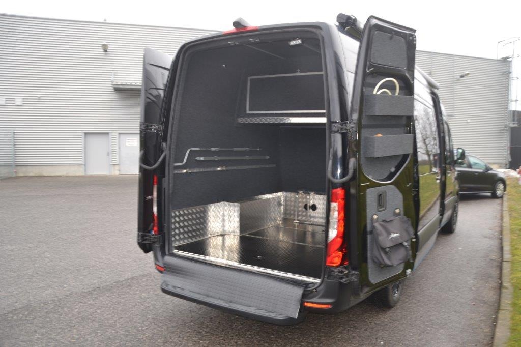Mercedes-Benz Sprinter 317 CDi Camper vestavba, obytný auto - 9