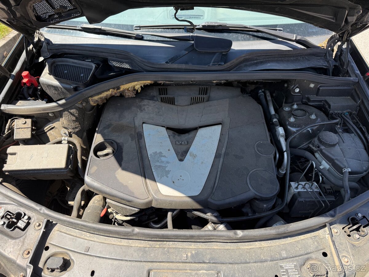 Nahradni dily ML 320 w164 165kw cerna 197 4x4 - 9