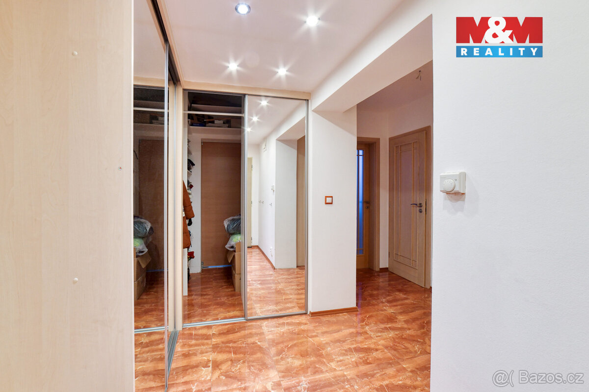 Prodej bytu 3+1, 92 m², Mariánské Lázně, ul. Hlavní třída - 9