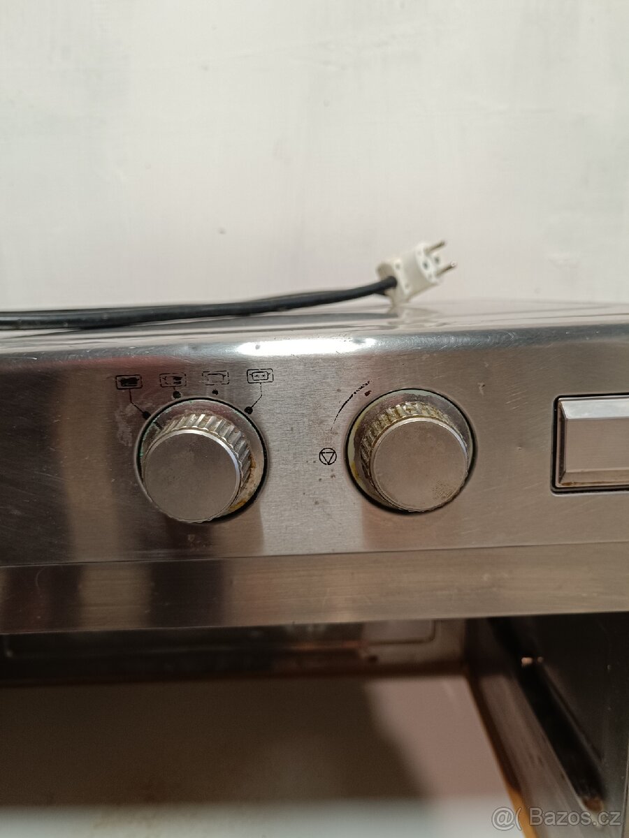 Gastro mikrovlnná trouba Panasonic - 9