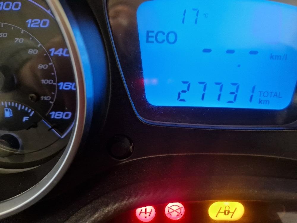 Piaggio MP3 500 ABS LED ESP USB 11/2016 - 9
