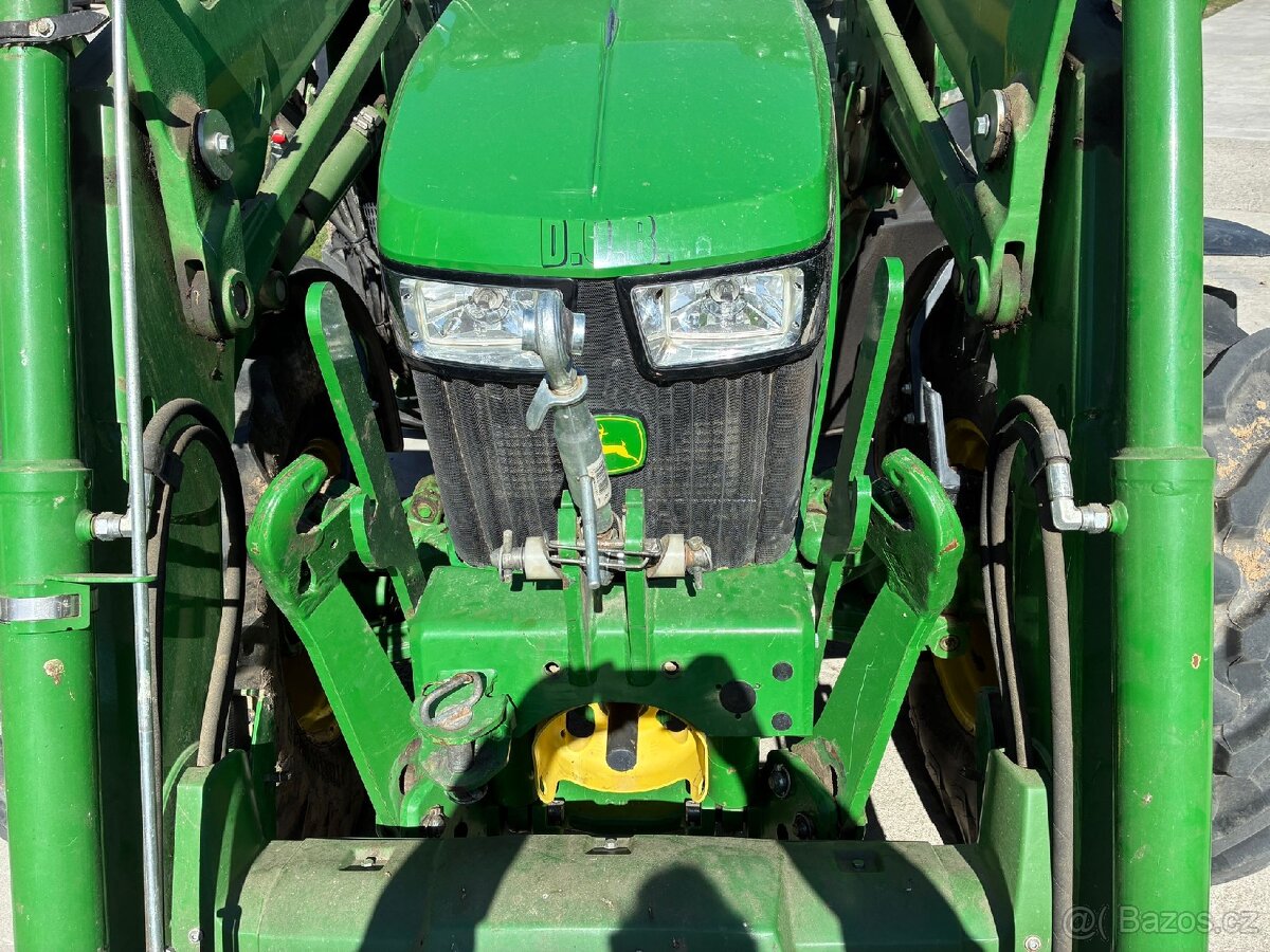 John deere 5115R - 9