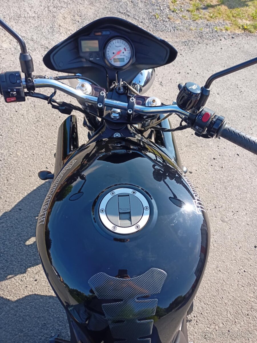 Triumph - 9