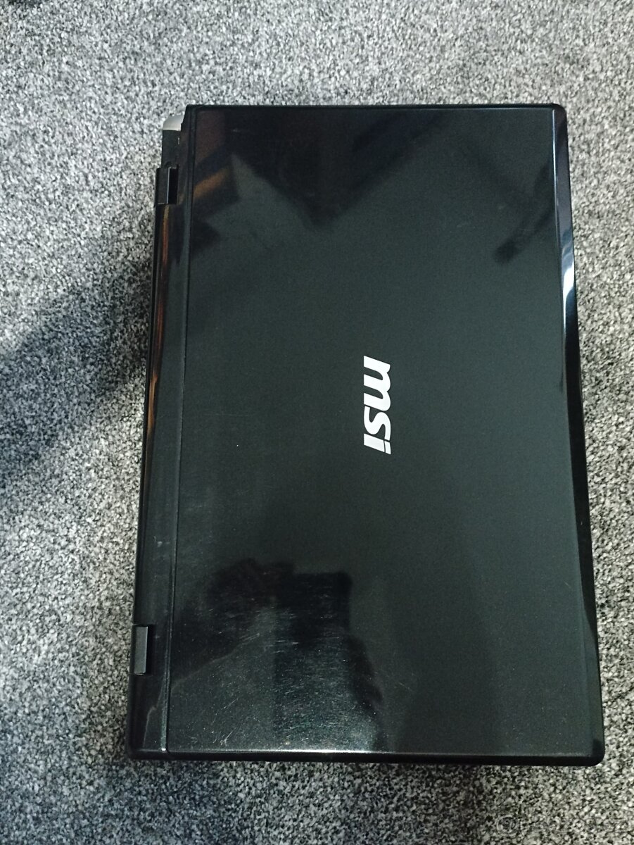 Notebook MSI na náhradní díly - 9