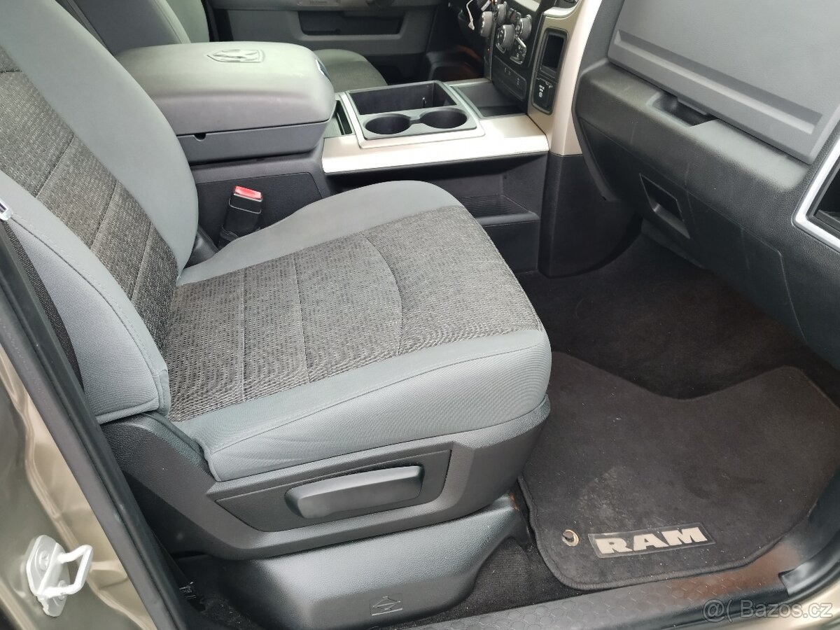 DODGE RAM 1500 5.7 HEMI, 4x4, 2015 - 9