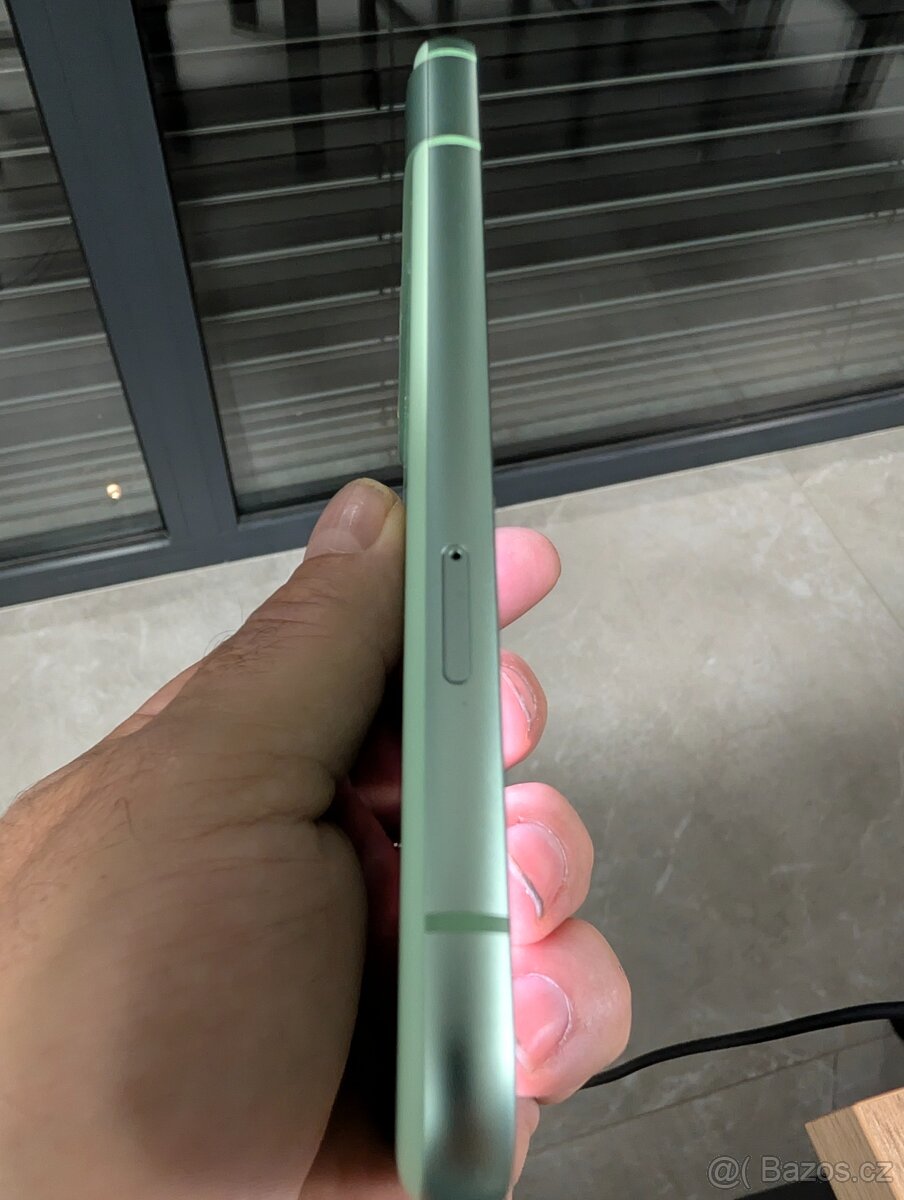 Prodám google Pixel 8a pro 128 GB zelená - 9